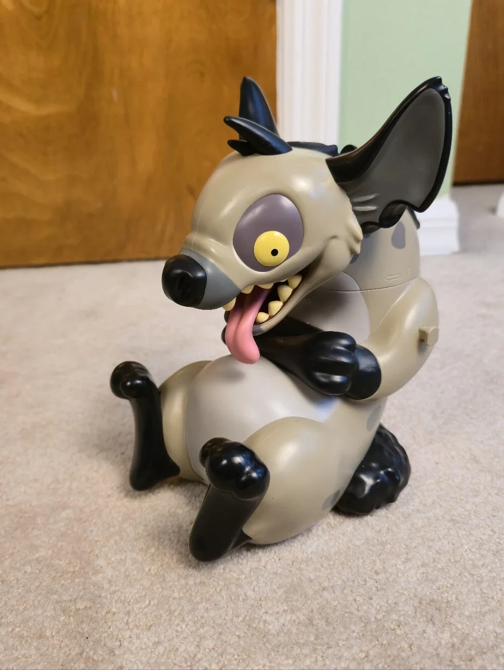 Ed the Hyena Sipper cup DISNEY